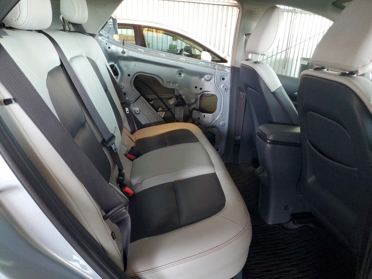 2017 CHEVROLET BOLT EV PREMIER photo 19