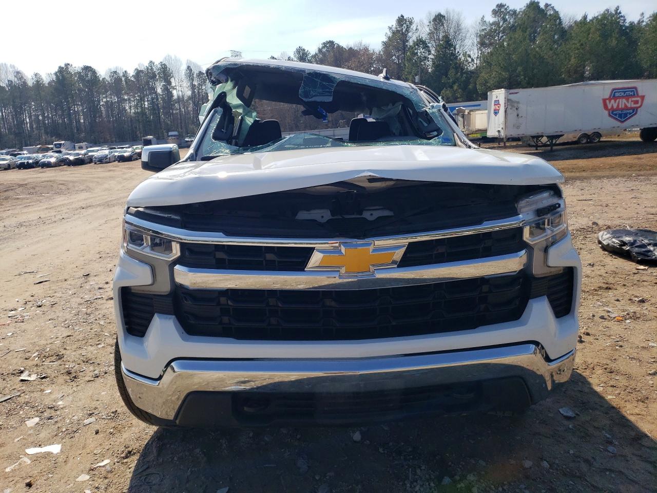 2024 CHEVROLET SILVERADO K1500 LT photo 13