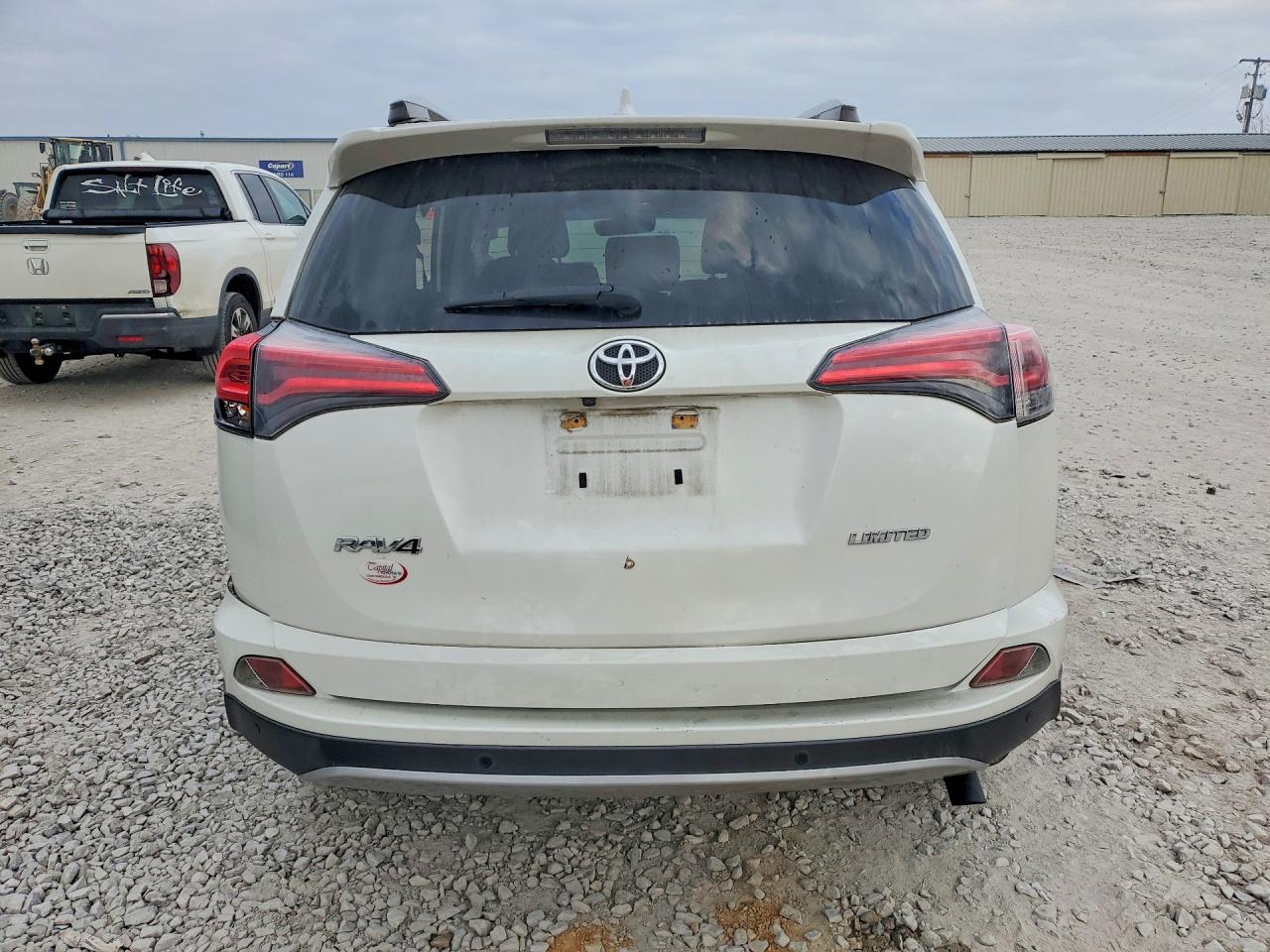 2017 TOYOTA RAV4 LIMITED photo 6