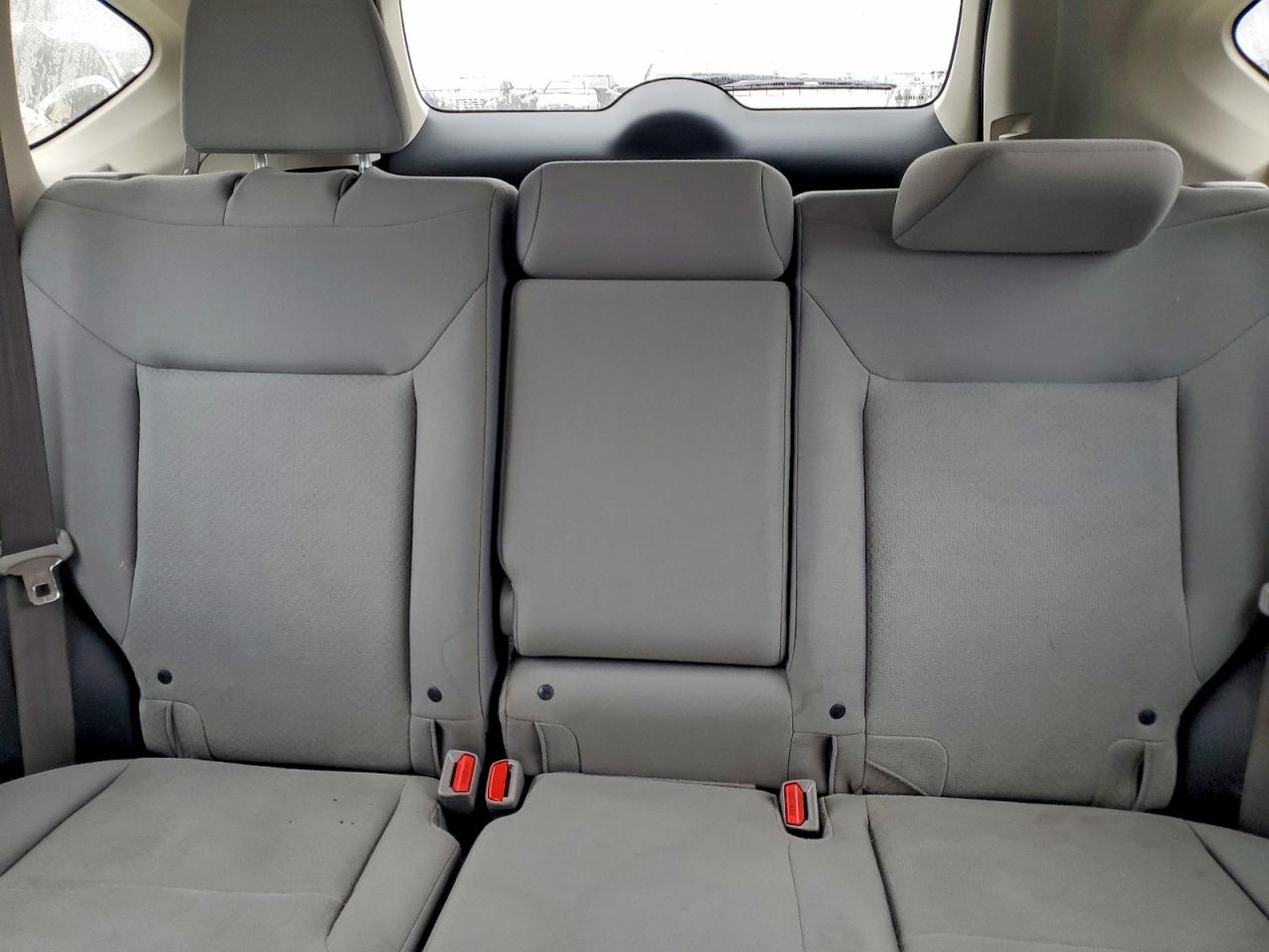 2015 HONDA CR-V LX photo 10