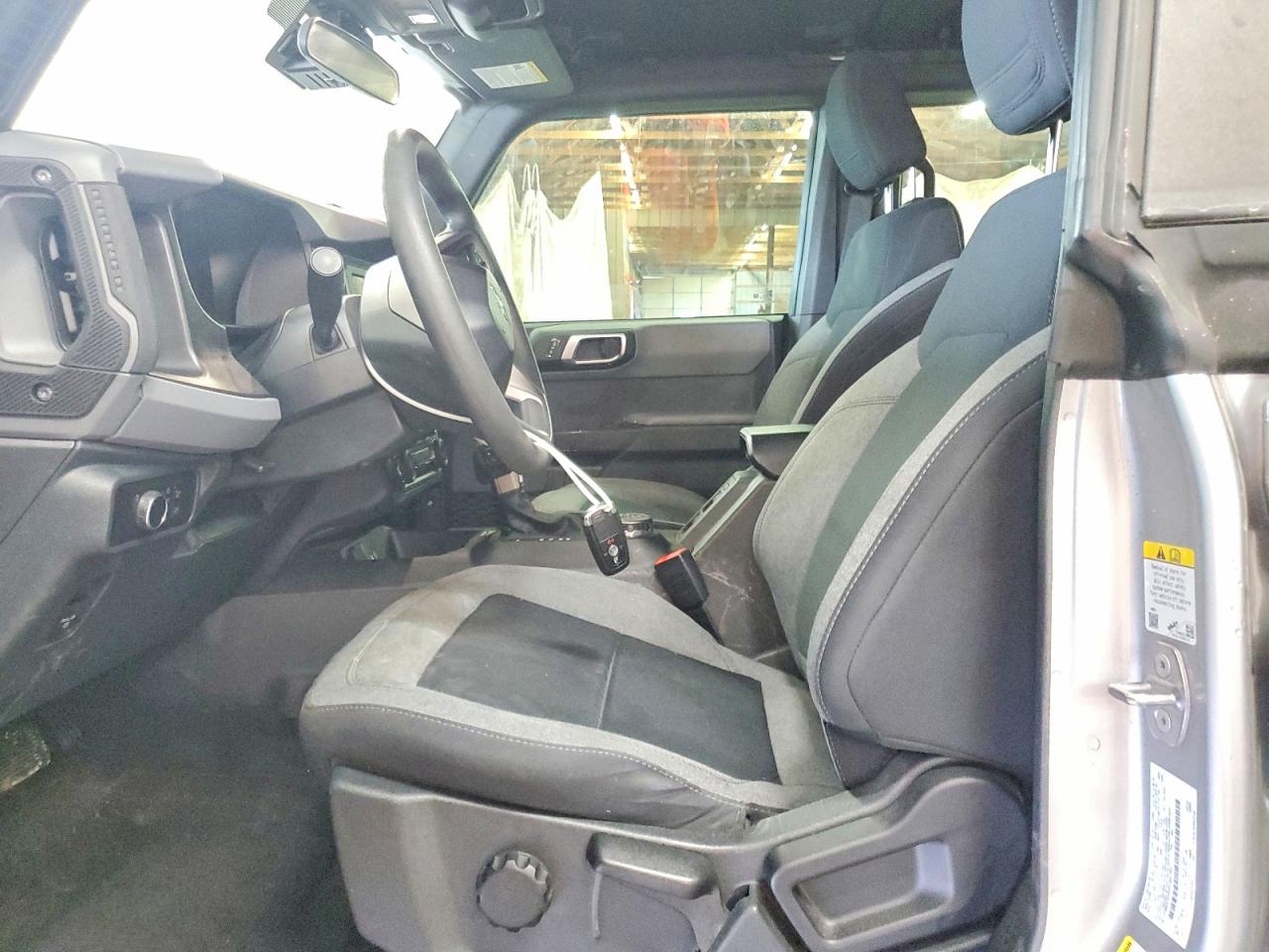 2023 FORD BRONCO BASE photo 7