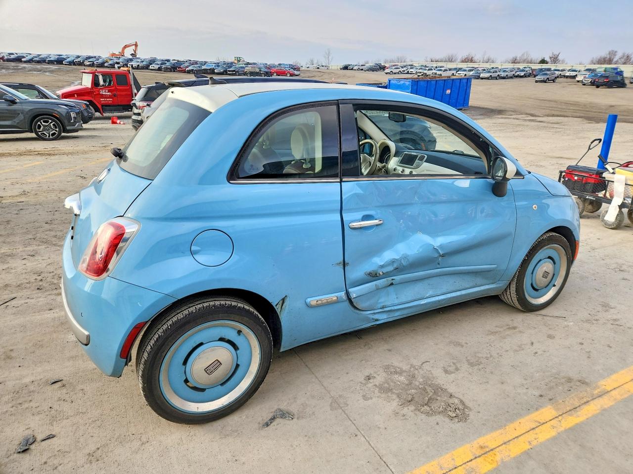 2015 FIAT 500 LOUNGE photo 5