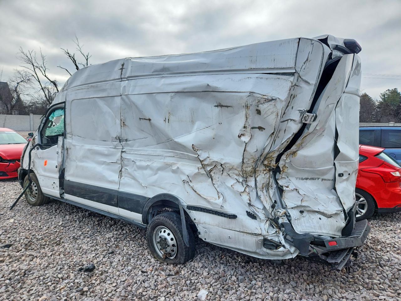 2025 FORD TRANSIT 350 HD DELIVERY VAN photo 4