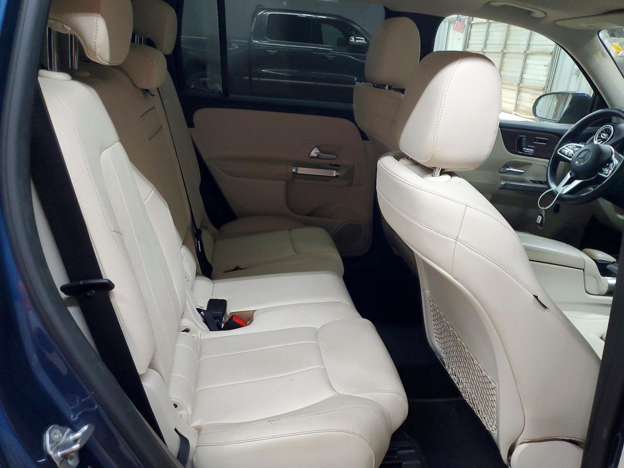 2021 MERCEDES-BENZ GLB 250 photo 21