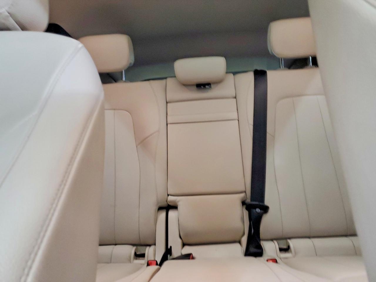 2021 MERCEDES-BENZ GLB 250 photo 19