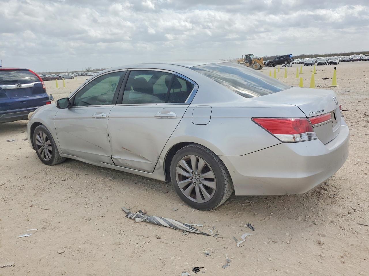2012 HONDA ACCORD EX photo 3