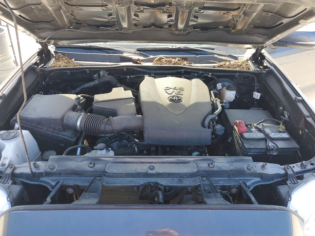 2022 TOYOTA TACOMA SR5 V6 photo 21