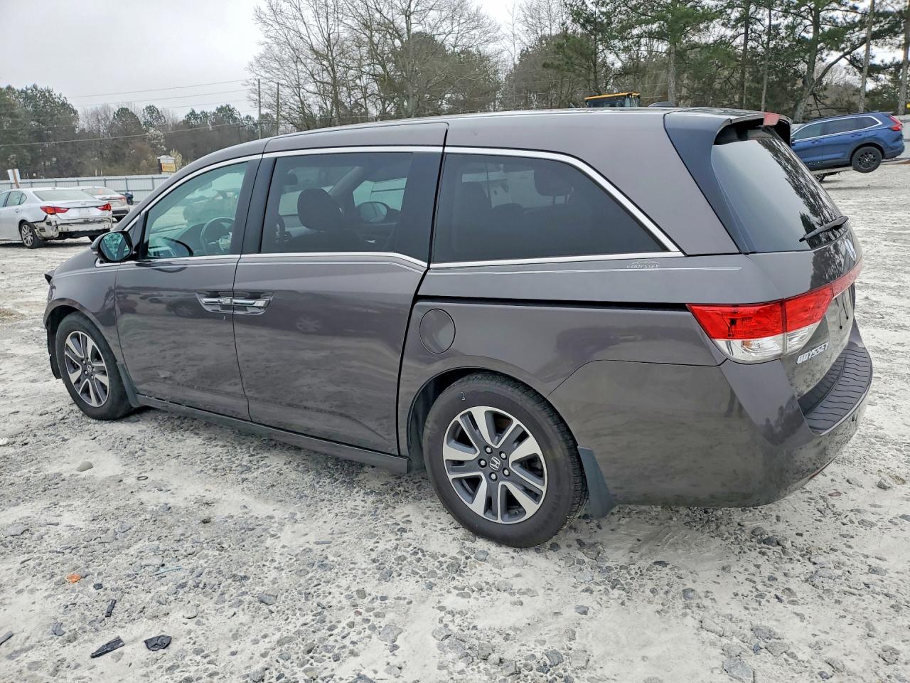 2016 HONDA ODYSSEY TOURING photo 4