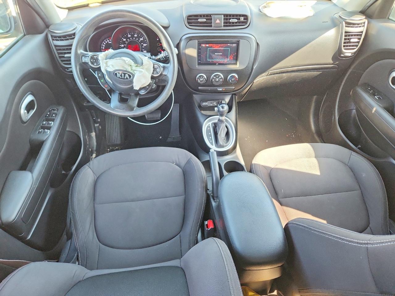 2017 KIA SOUL BASE photo 16