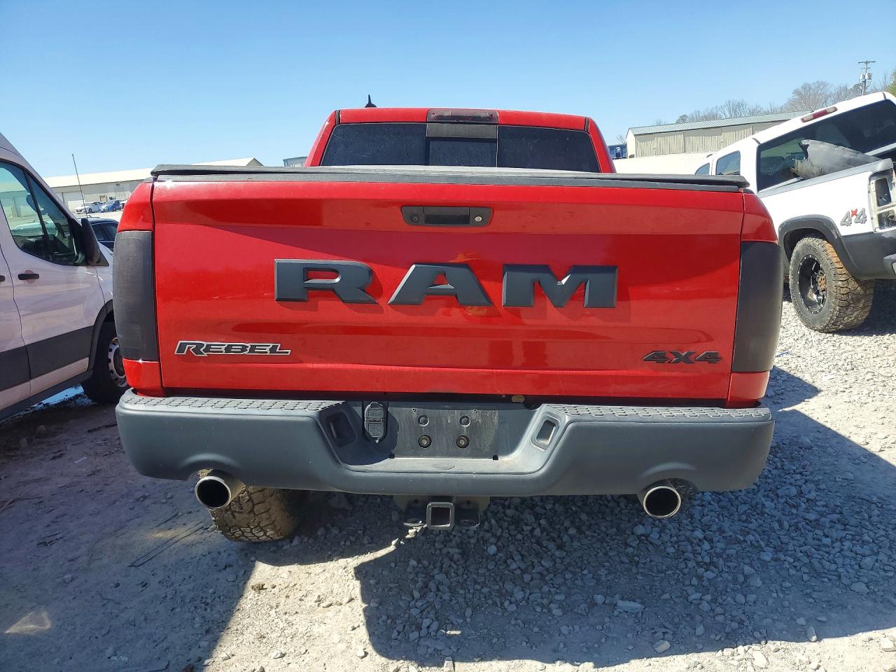 2016 RAM 1500 REBEL photo 6