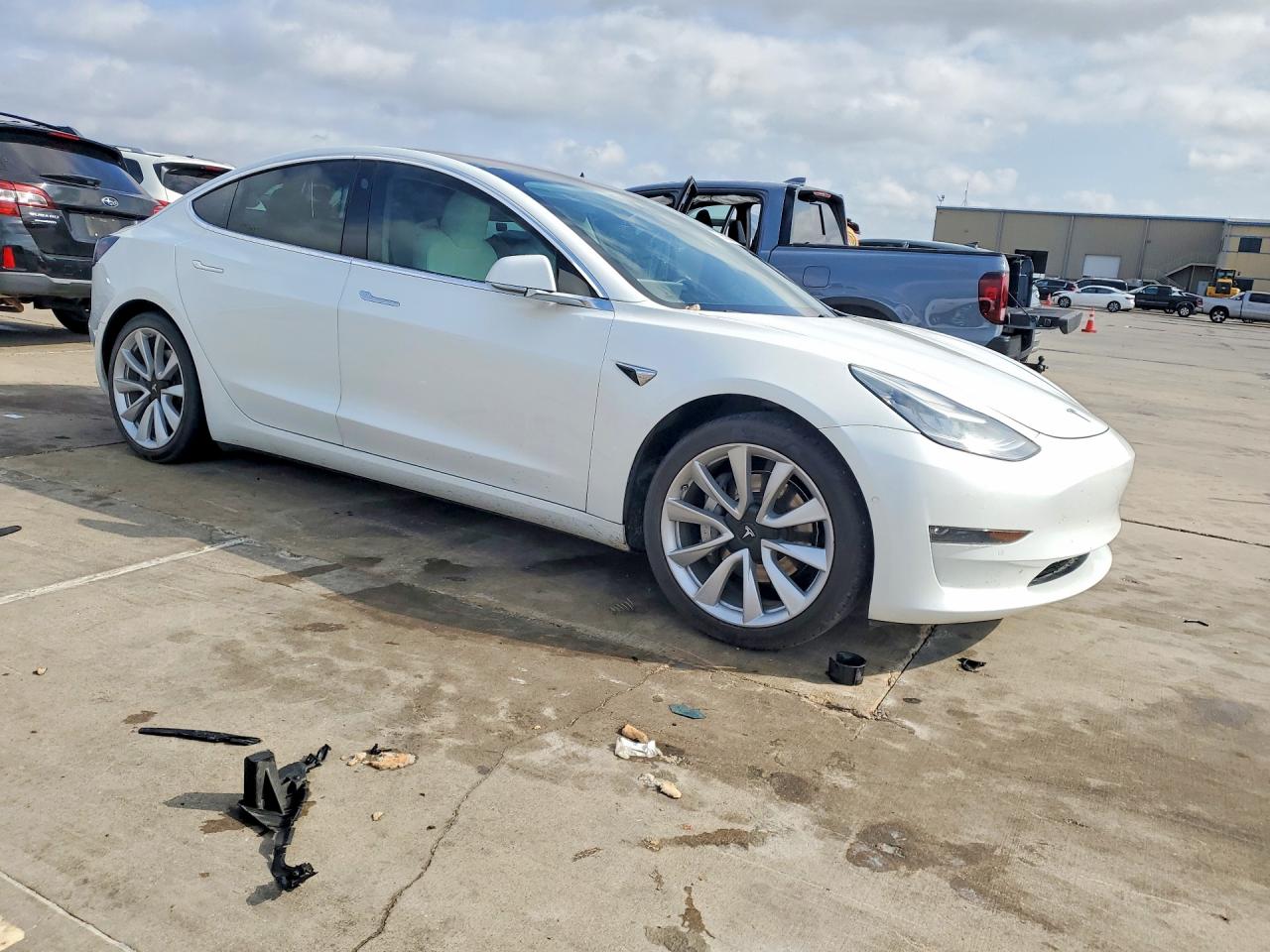 2018 TESLA MODEL 3 photo 10
