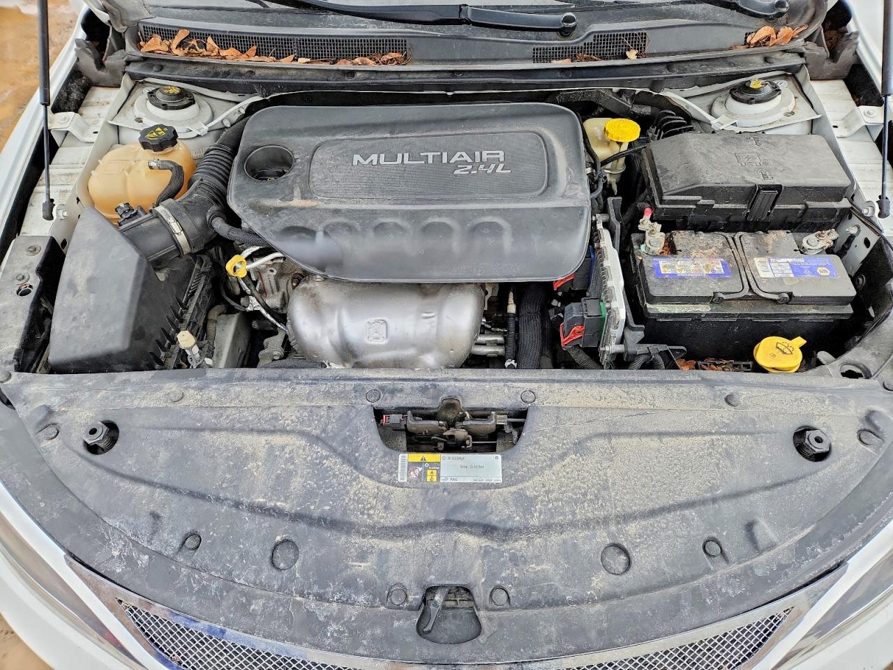 2015 CHRYSLER 200 LIMITED photo 11
