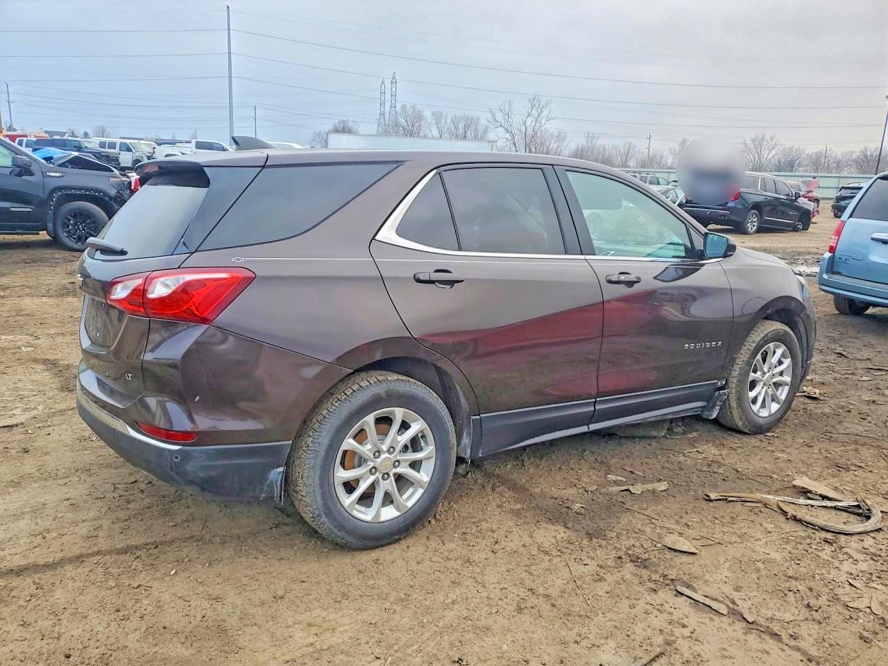 2020 CHEVROLET EQUINOX LT photo 5