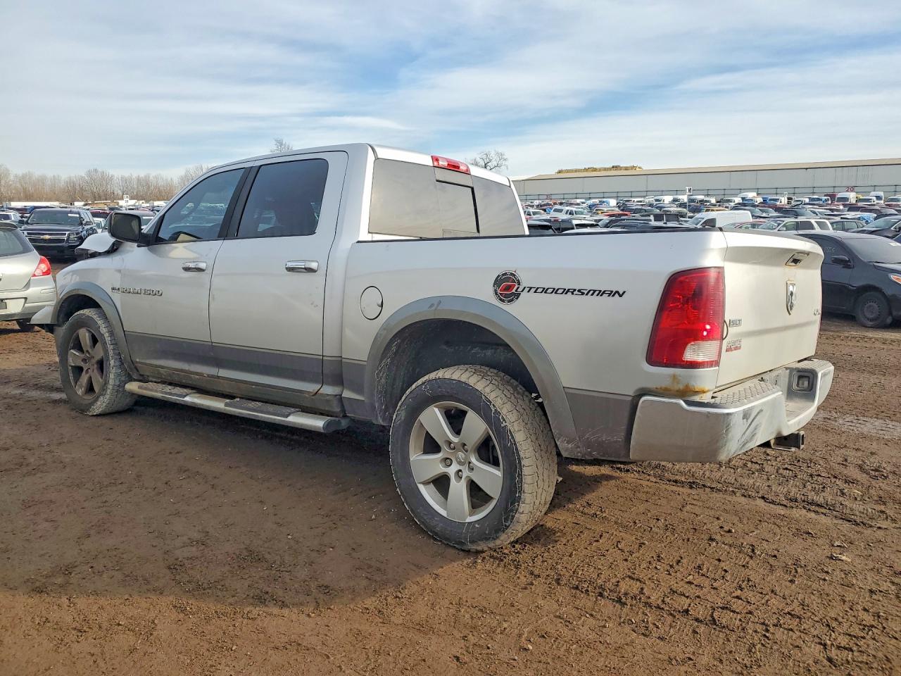 2011 DODGE RAM 1500 photo 4