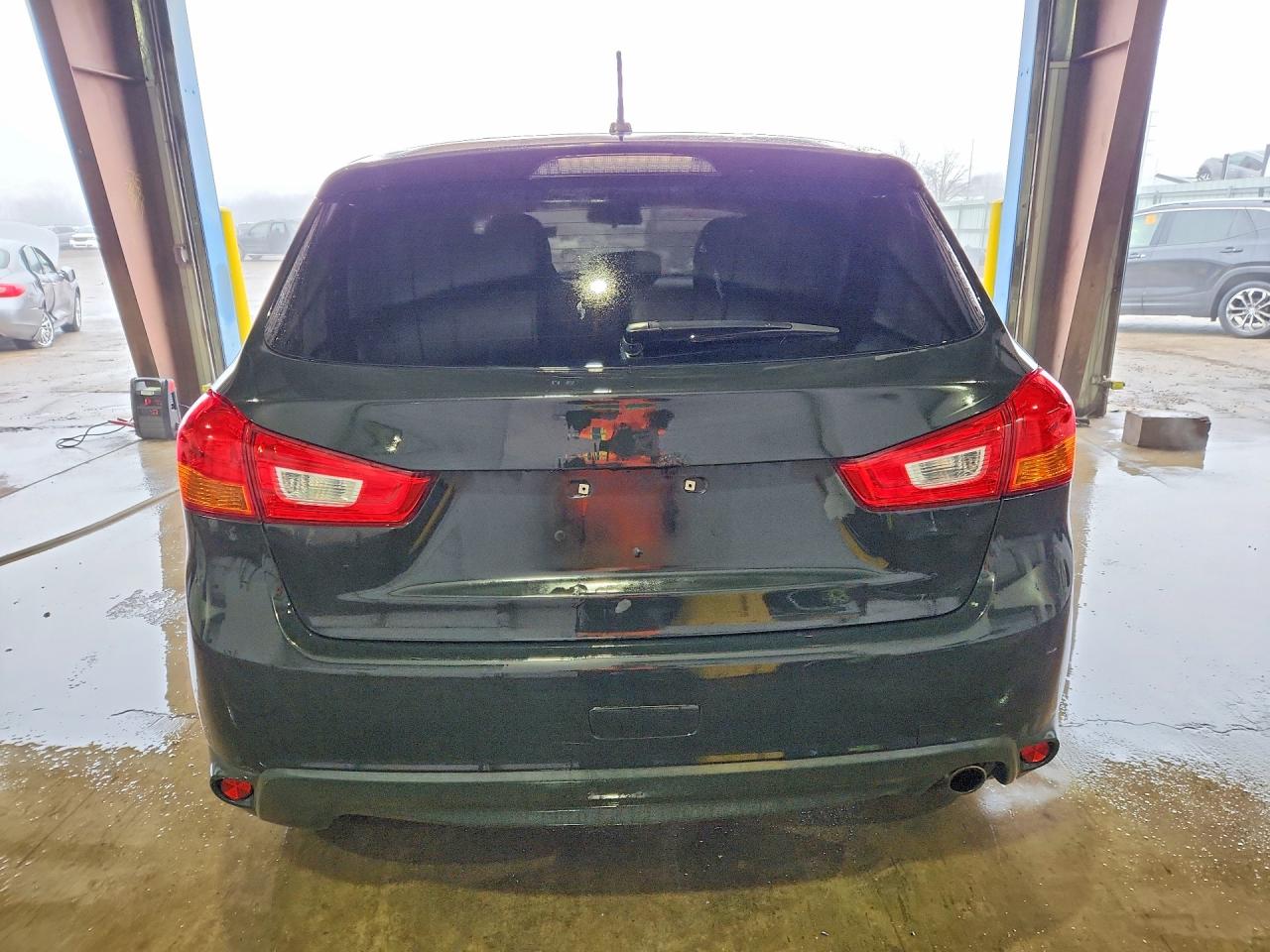 2013 MITSUBISHI OUTLANDER photo 6