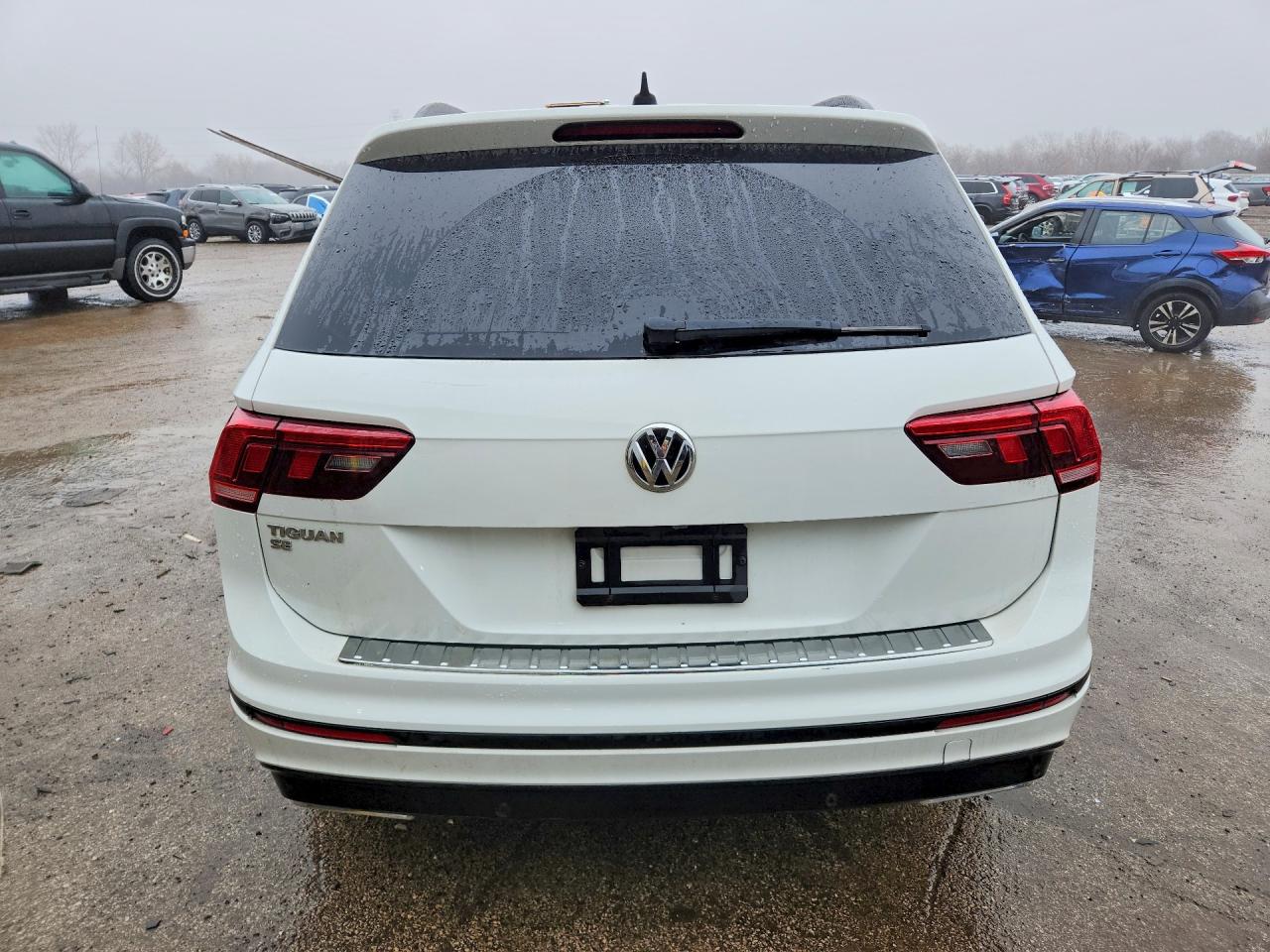 2020 VOLKSWAGEN TIGUAN SE photo 11