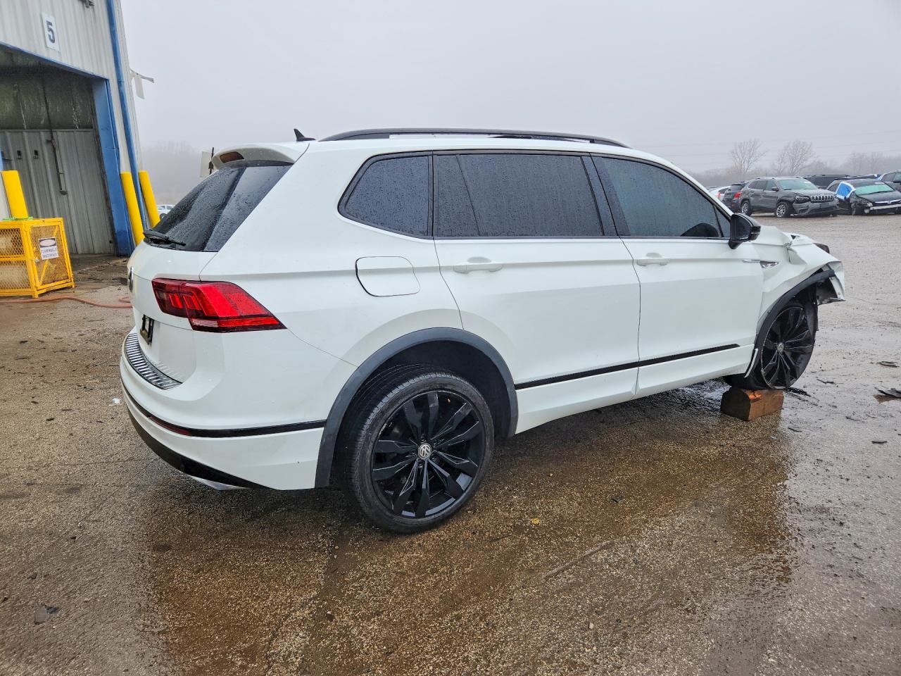 2020 VOLKSWAGEN TIGUAN SE photo 5