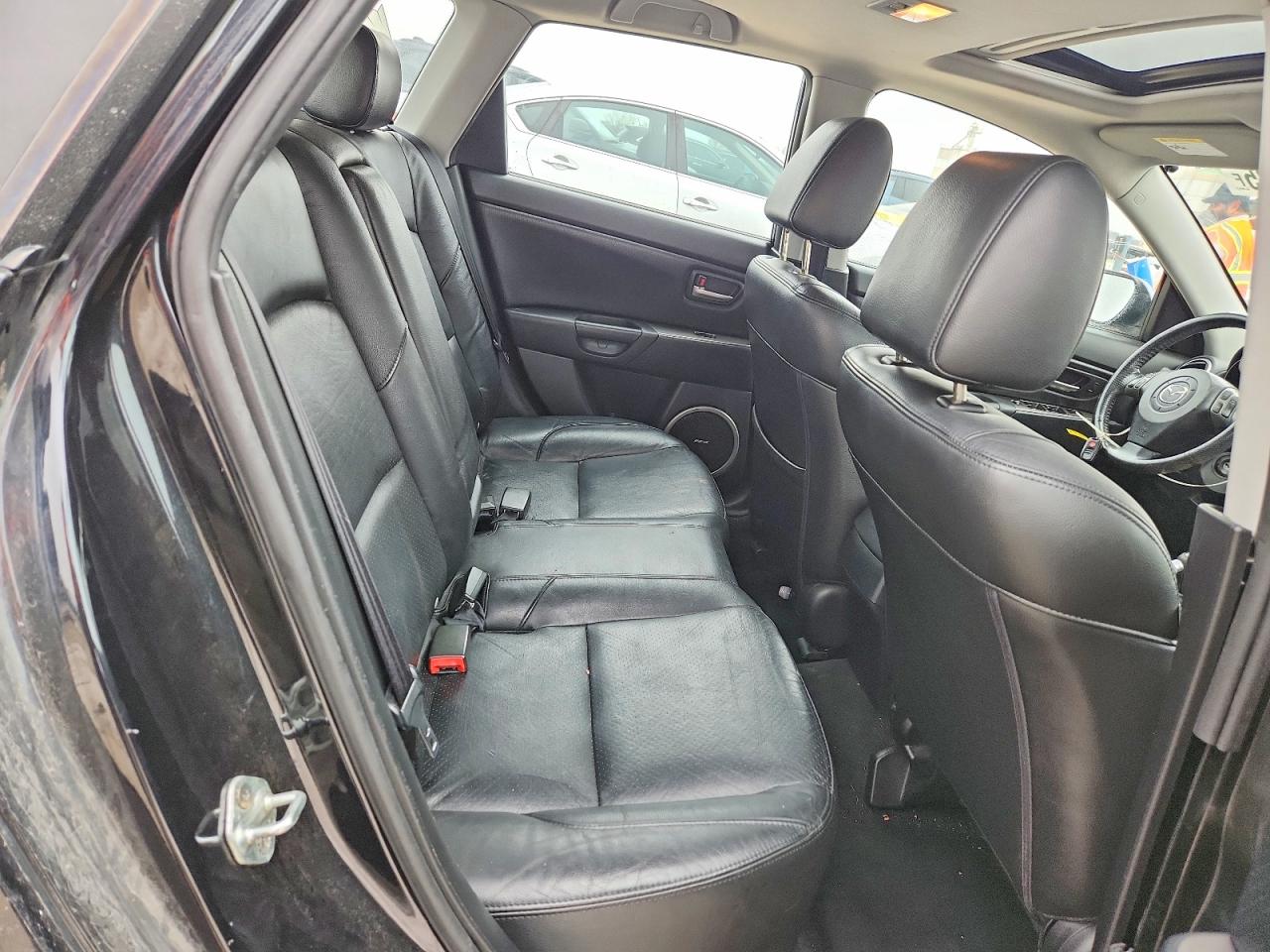 2007 MAZDA 3 HATCHBACK photo 19