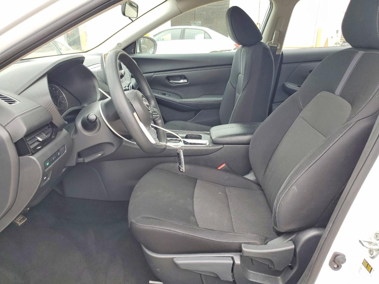 2025 NISSAN SENTRA SV photo 7