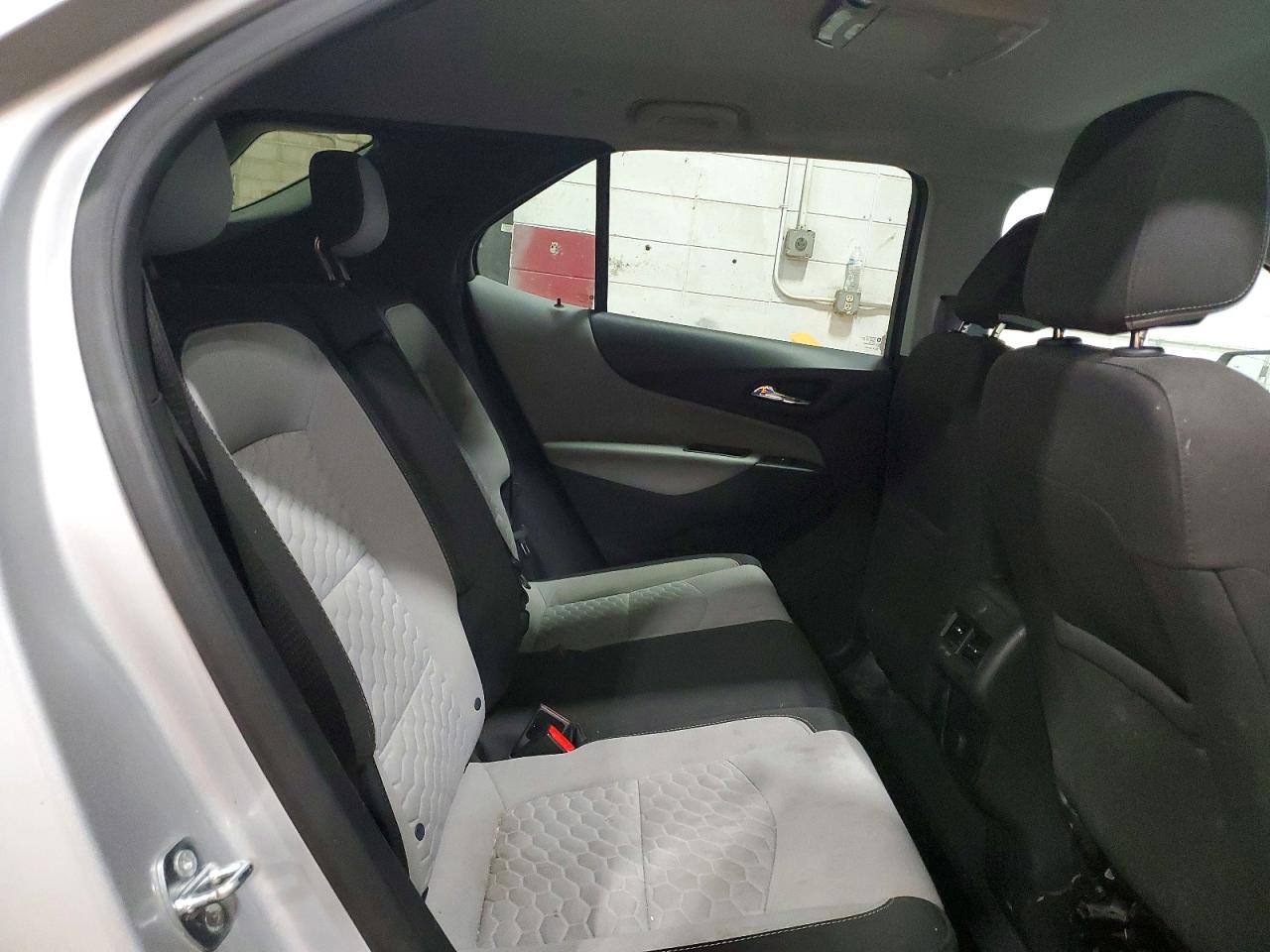 2018 CHEVROLET EQUINOX LT photo 31