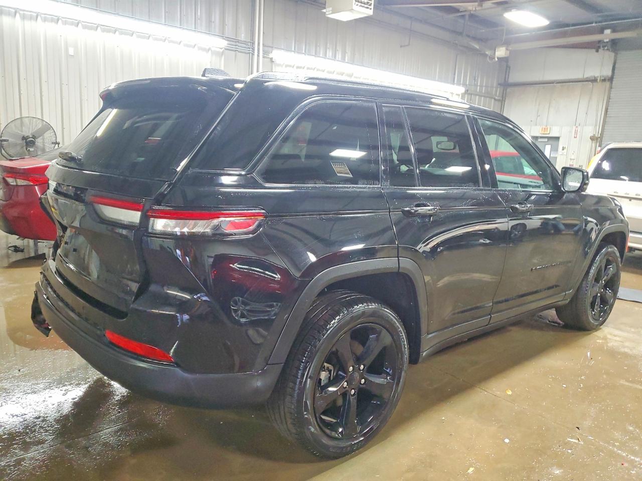 2023 JEEP GRAND CHEROKEE LIMITED photo 5