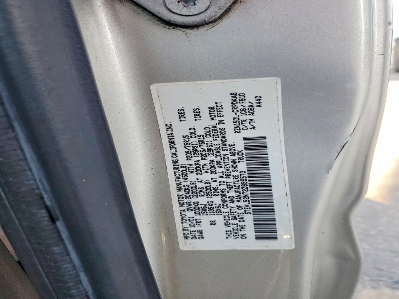 2002 TOYOTA TACOMA BASE photo 23