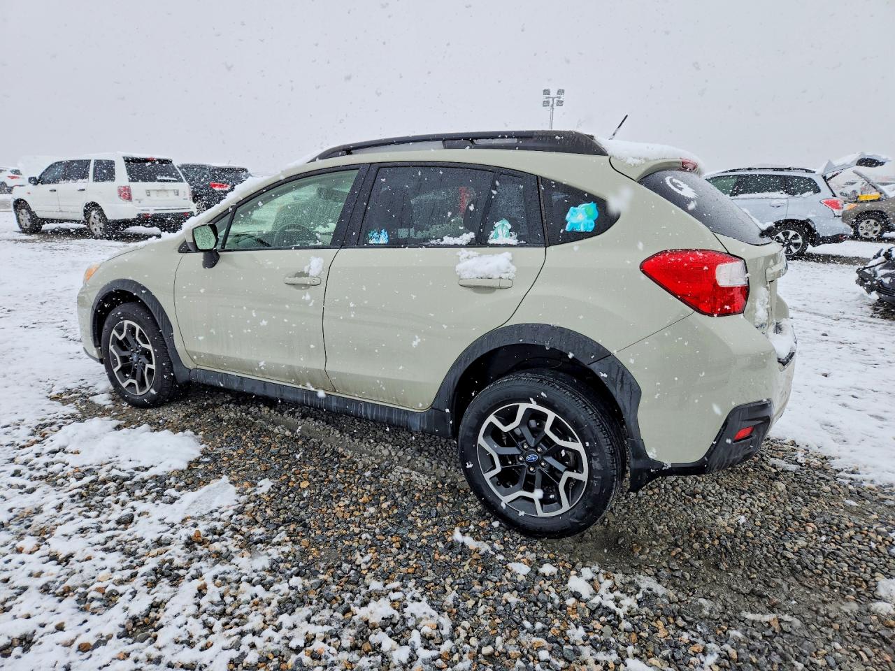 2017 SUBARU CROSSTREK PREMIUM photo 2