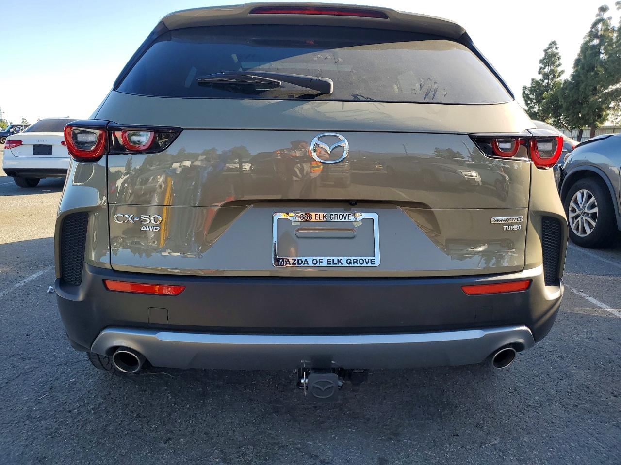 2025 MAZDA CX-50 BASE photo 11