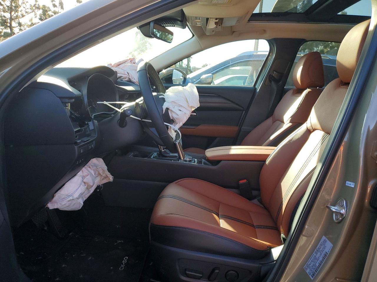 2025 MAZDA CX-50 BASE photo 13