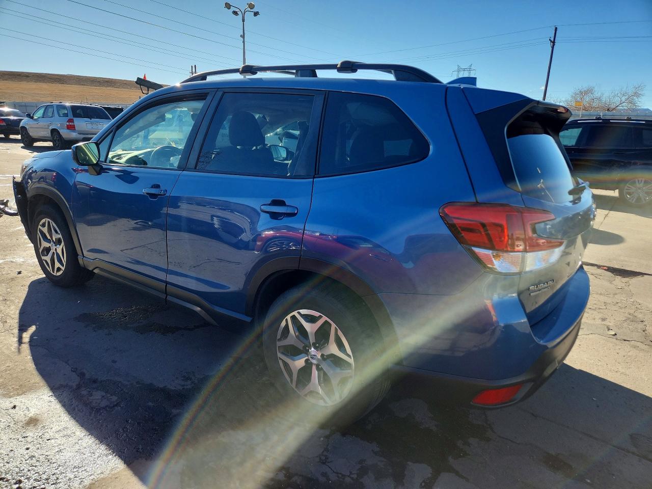 2021 SUBARU FORESTER PREMIUM photo 3