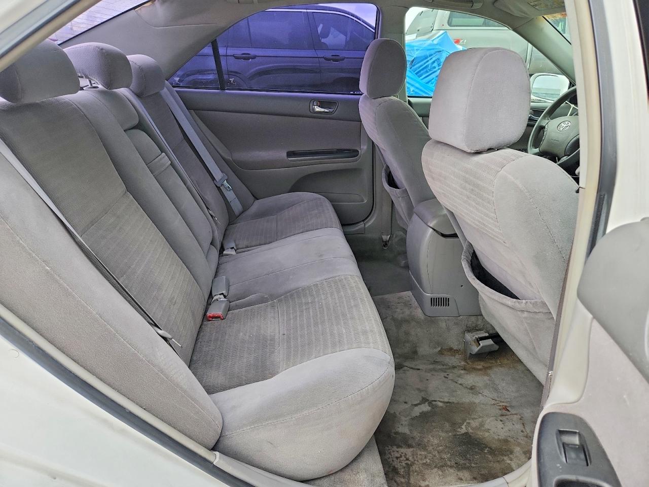 2006 TOYOTA CAMRY LE photo 28