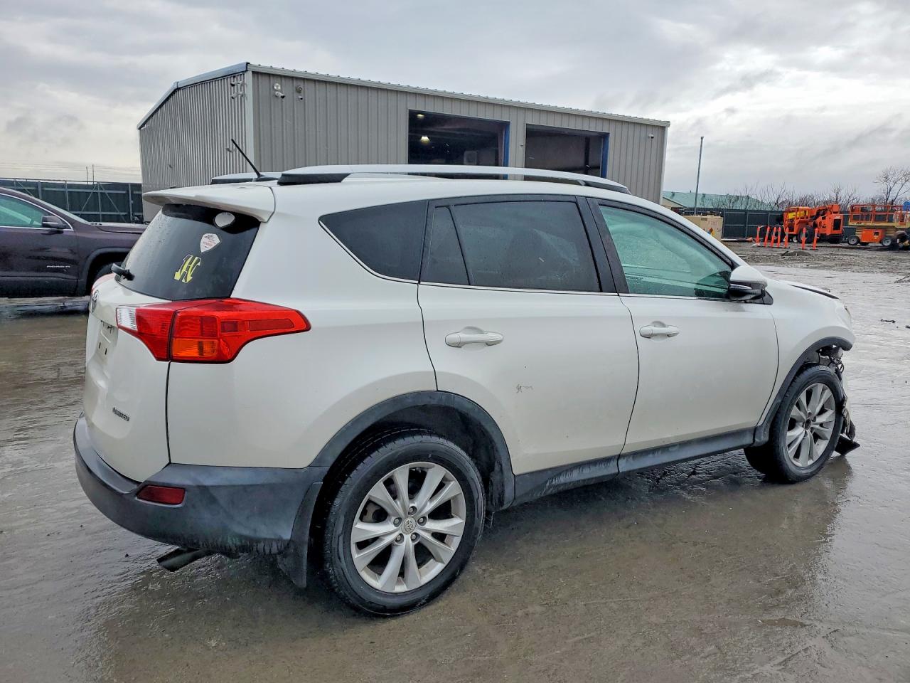 2014 TOYOTA RAV4 LIMITED photo 3