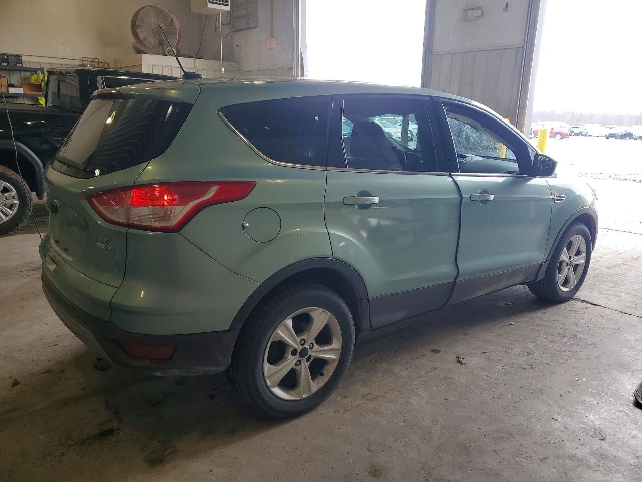 2013 FORD ESCAPE SE photo 5