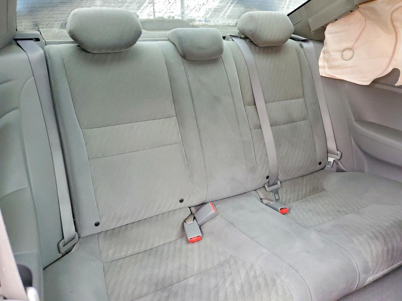 2011 HONDA CIVIC LX photo 10