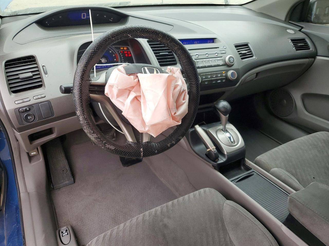 2011 HONDA CIVIC LX photo 8