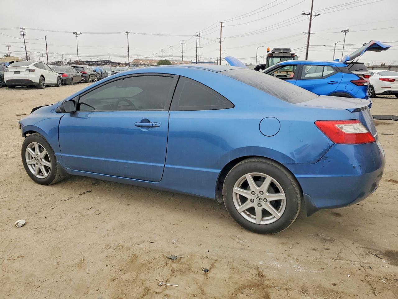 2011 HONDA CIVIC LX photo 2