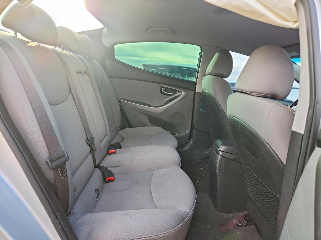 2013 HYUNDAI ELANTRA GLS photo 19