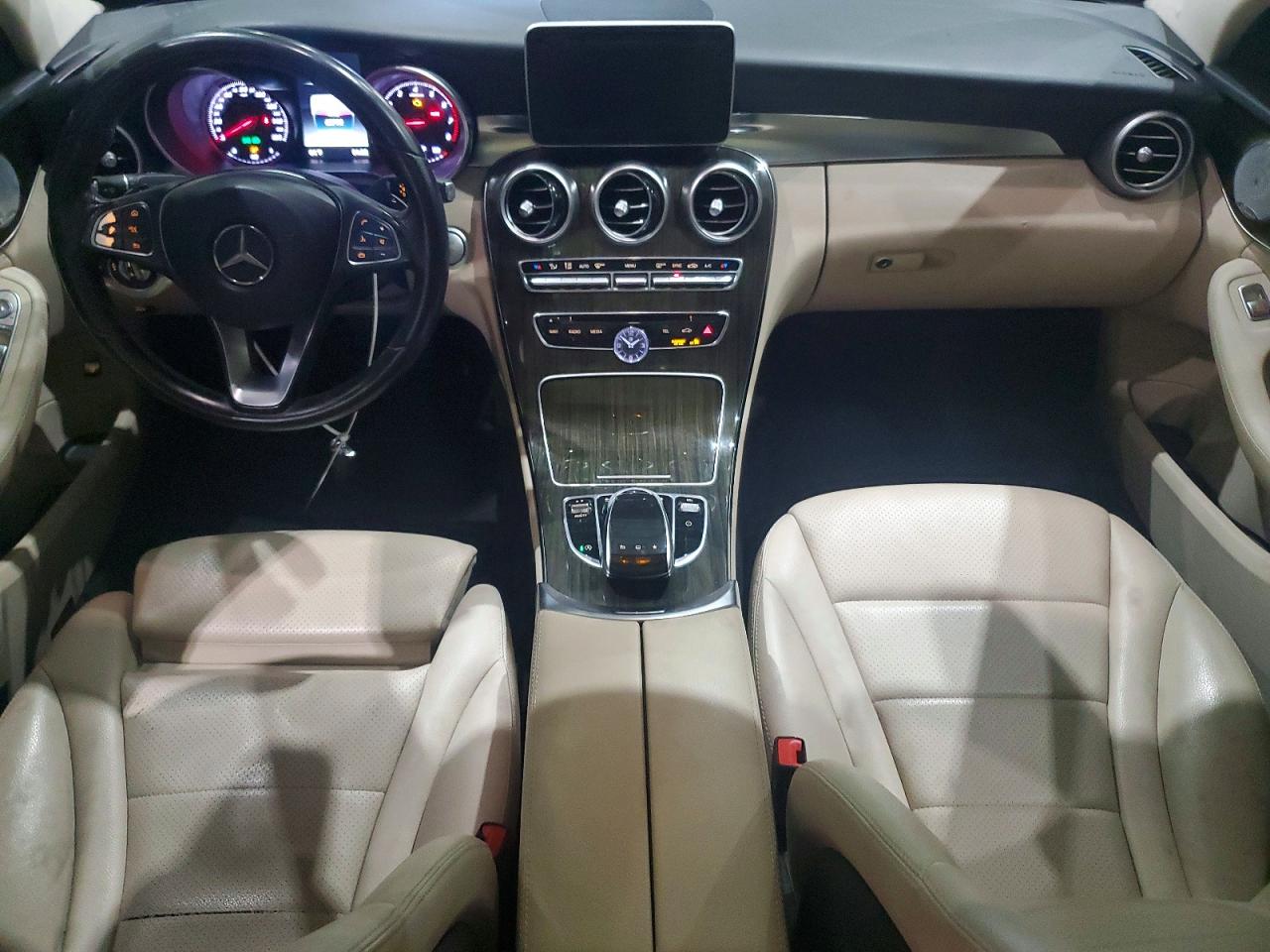 2015 MERCEDES-BENZ C 300 photo 8