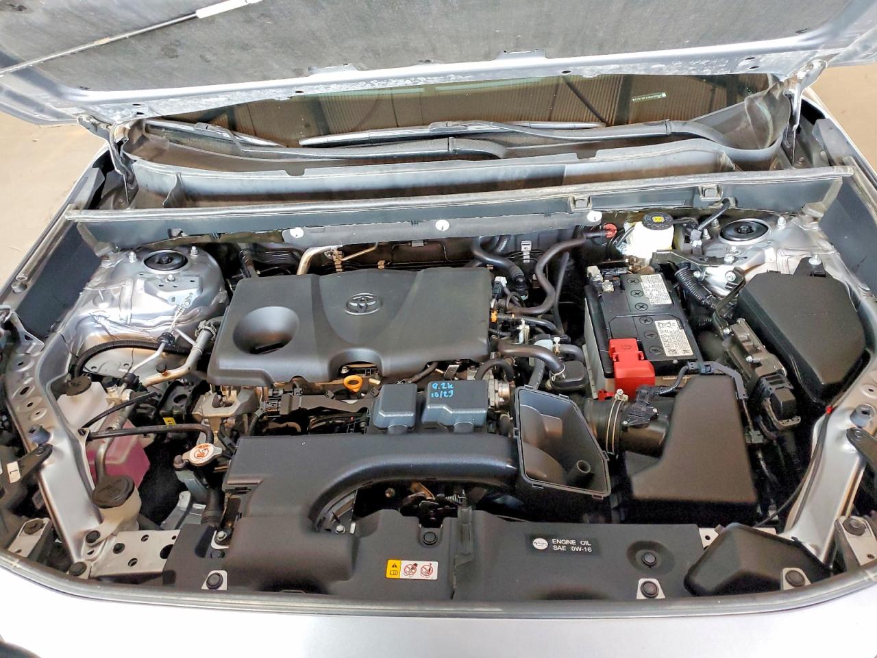 2024 TOYOTA RAV4 LE photo 11