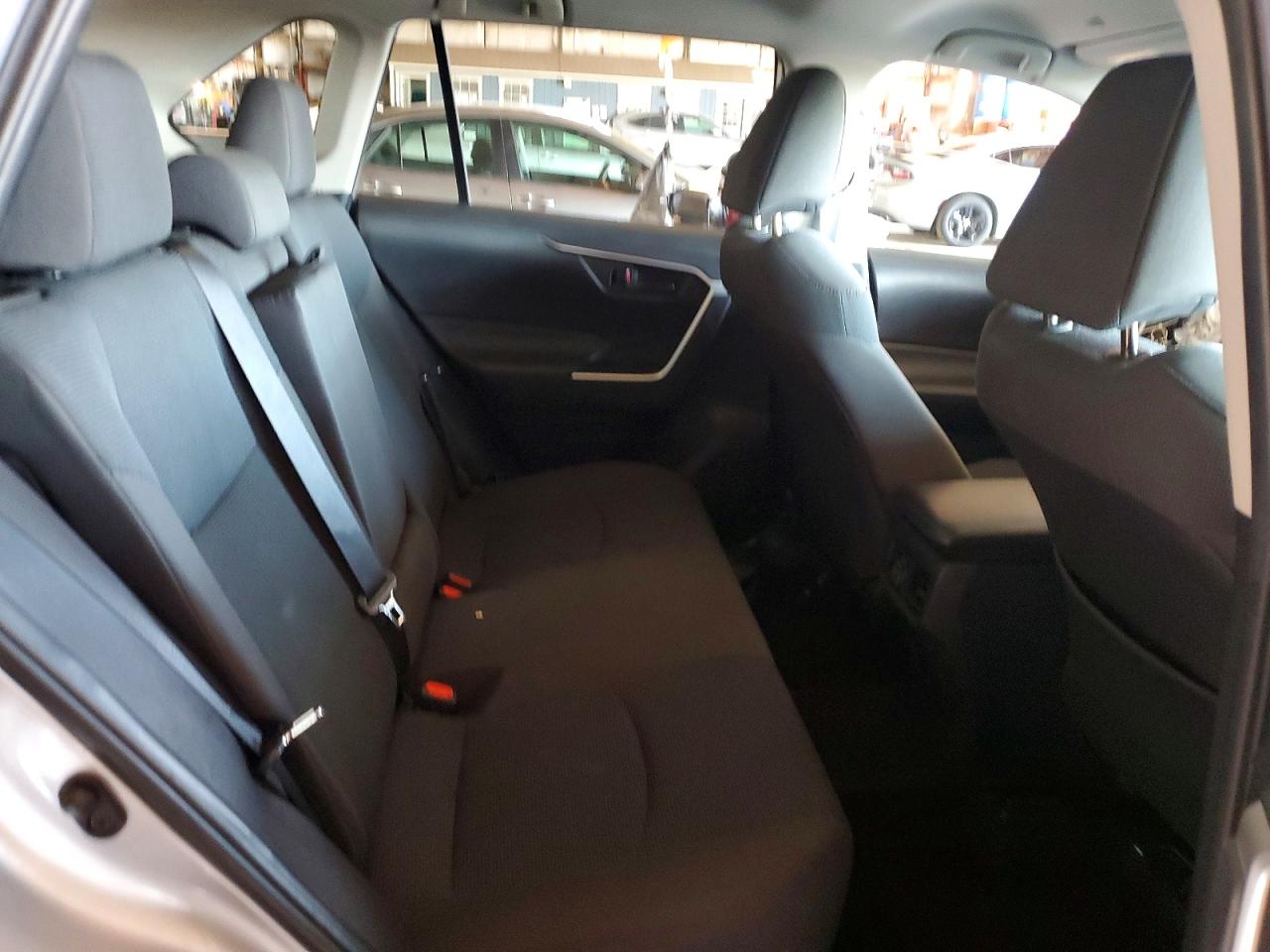 2024 TOYOTA RAV4 LE photo 10