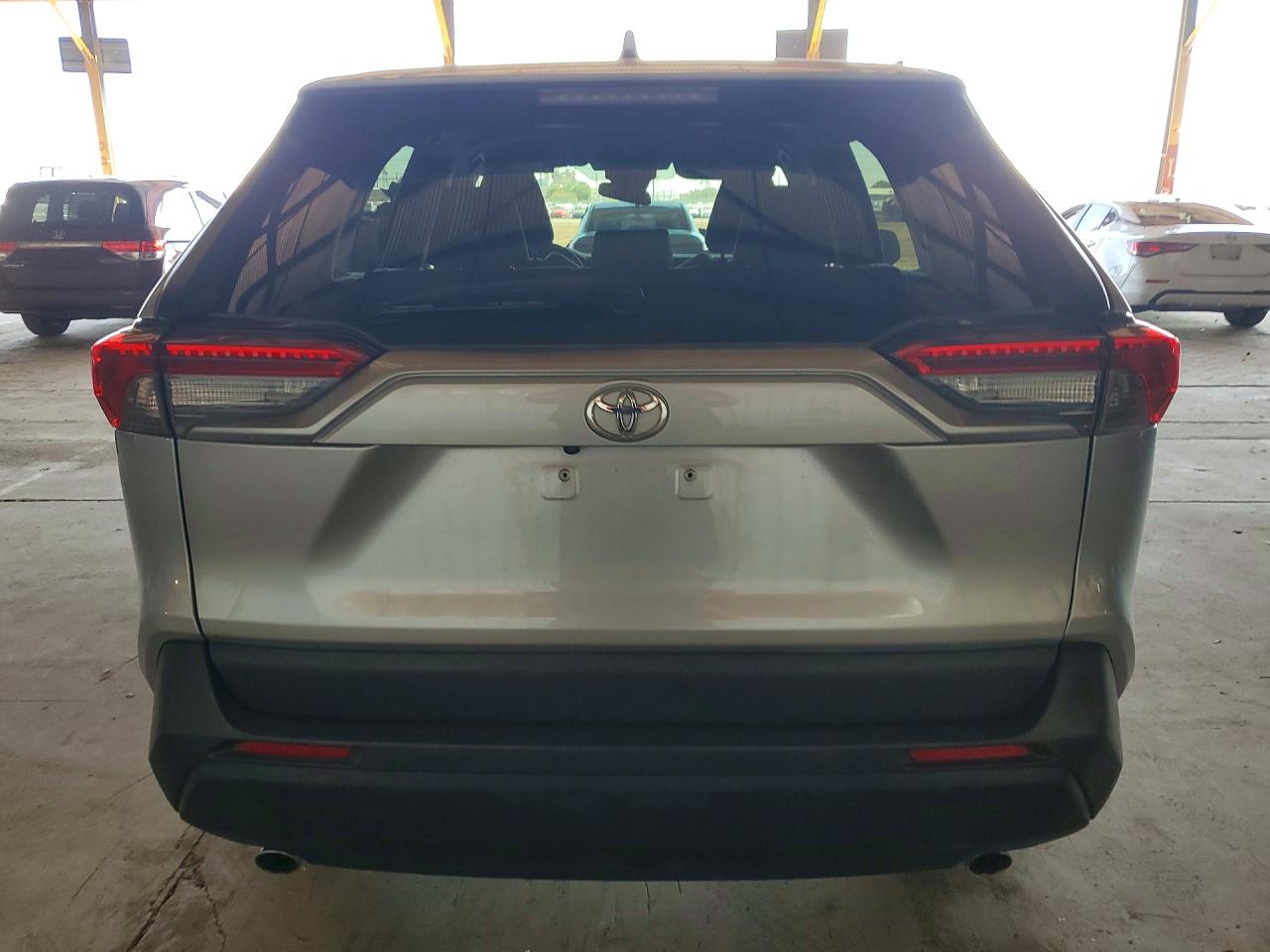 2024 TOYOTA RAV4 LE photo 6