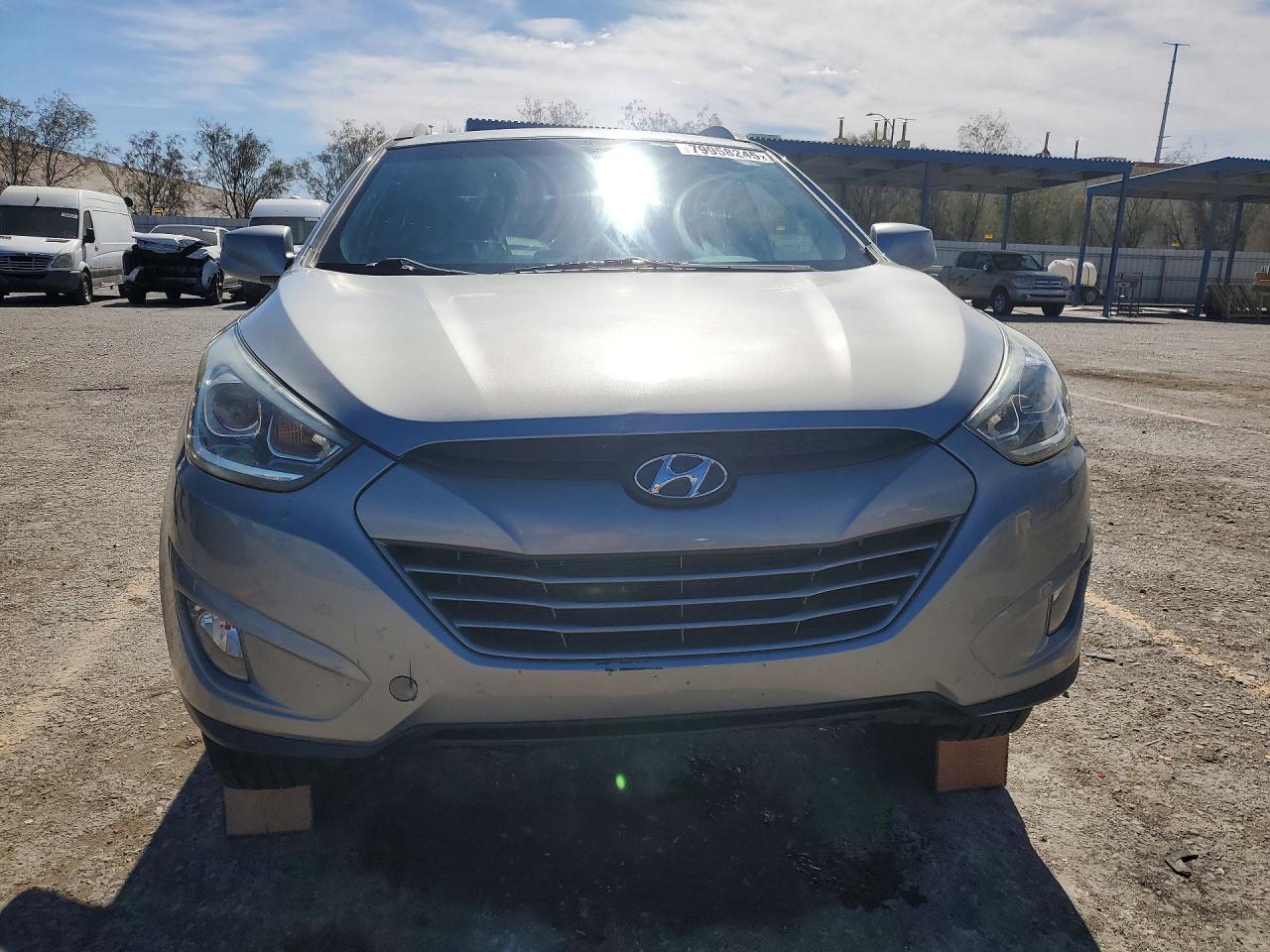 2015 HYUNDAI TUCSON SE photo 13