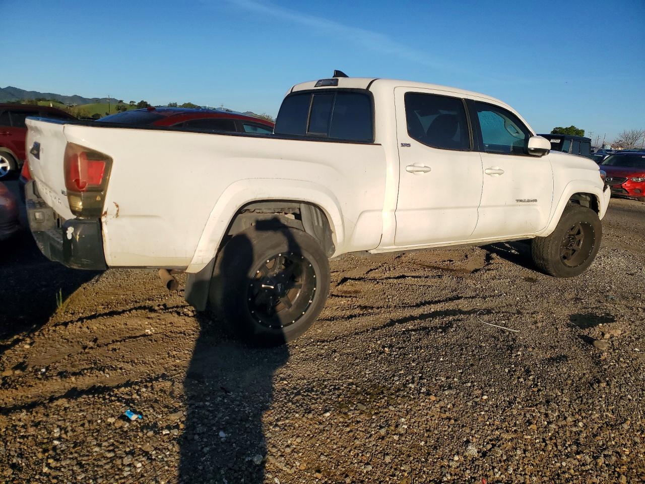 2017 TOYOTA TACOMA SR5 V6 photo 7