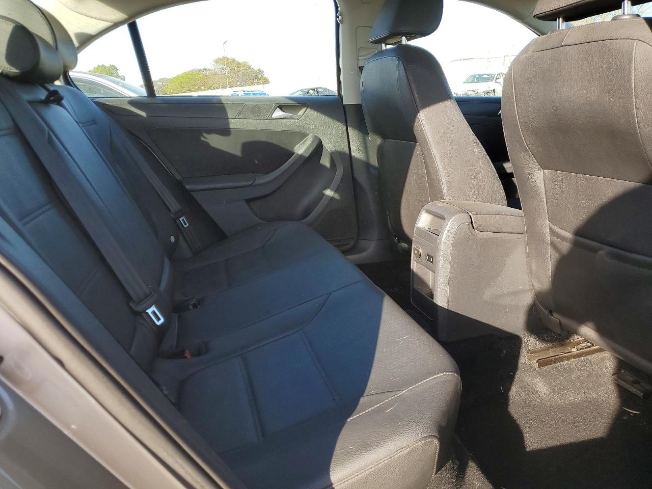 2012 VOLKSWAGEN JETTA SE photo 10