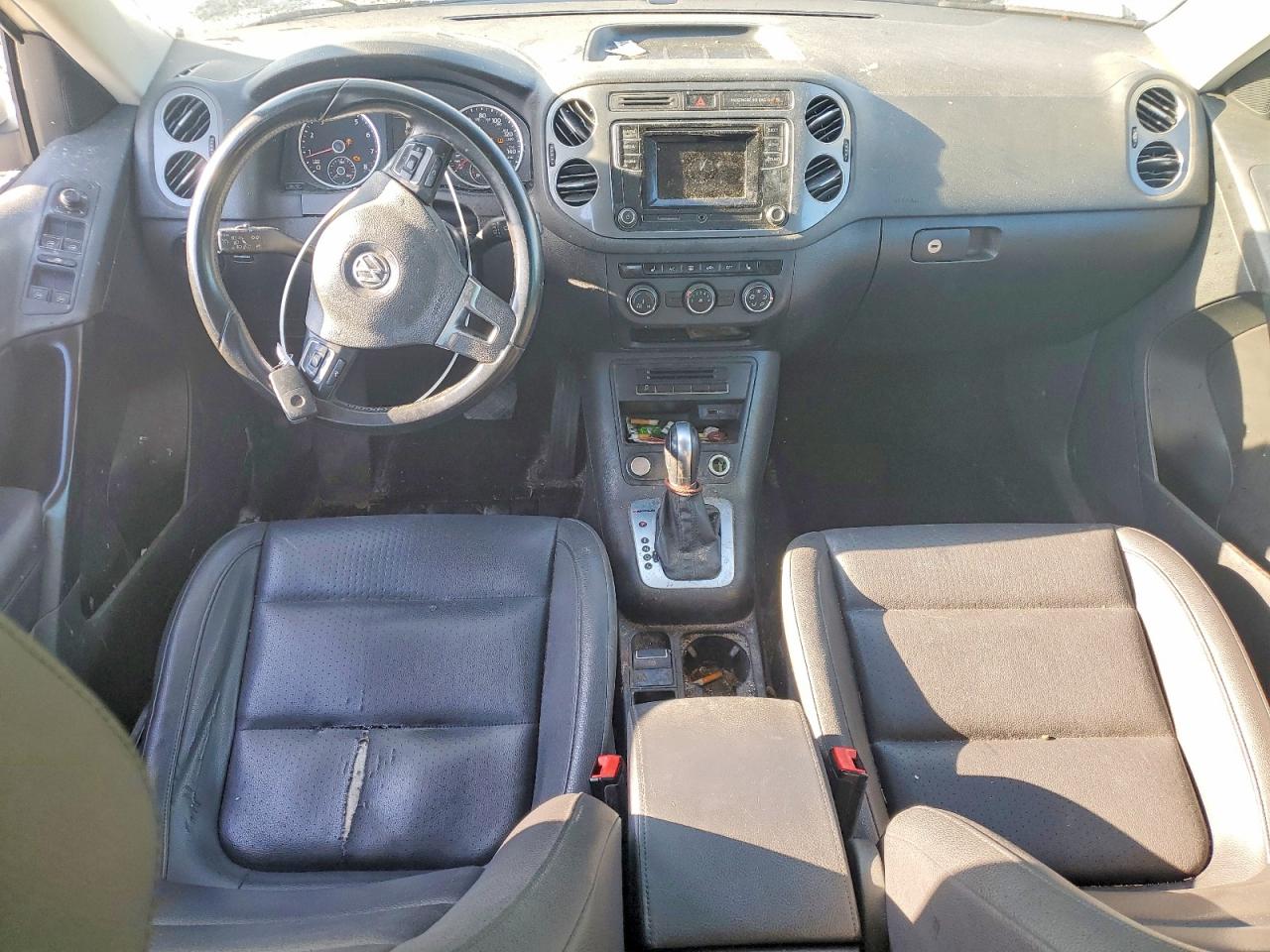 2016 VOLKSWAGEN TIGUAN S photo 15