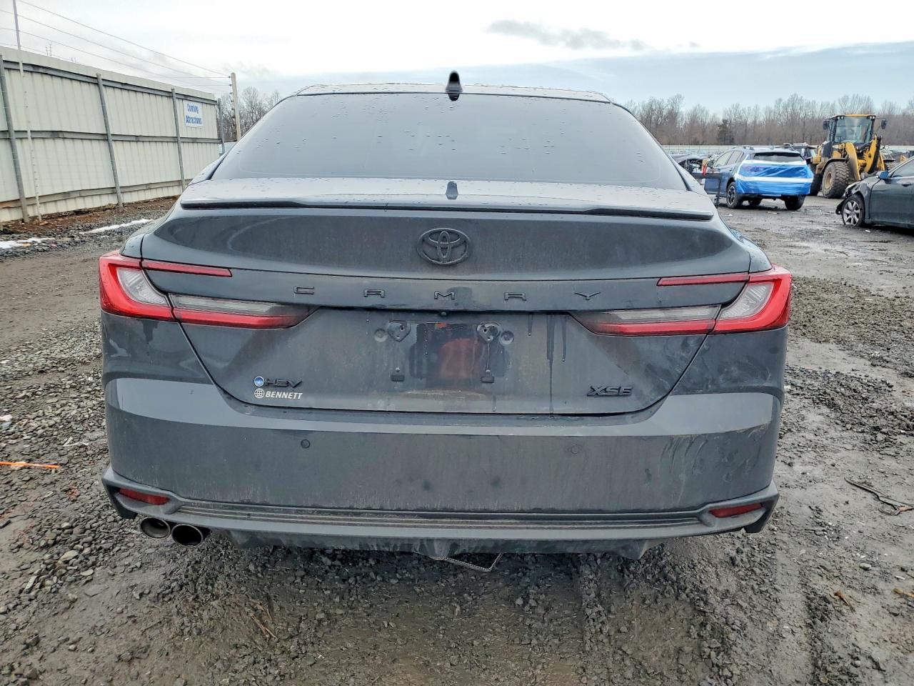 2025 TOYOTA CAMRY XSE photo 16