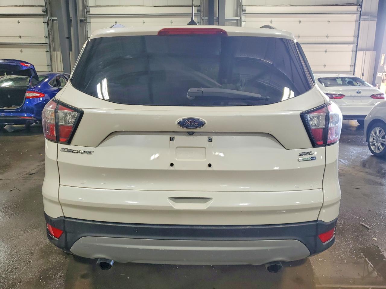 2018 FORD ESCAPE SEL photo 11