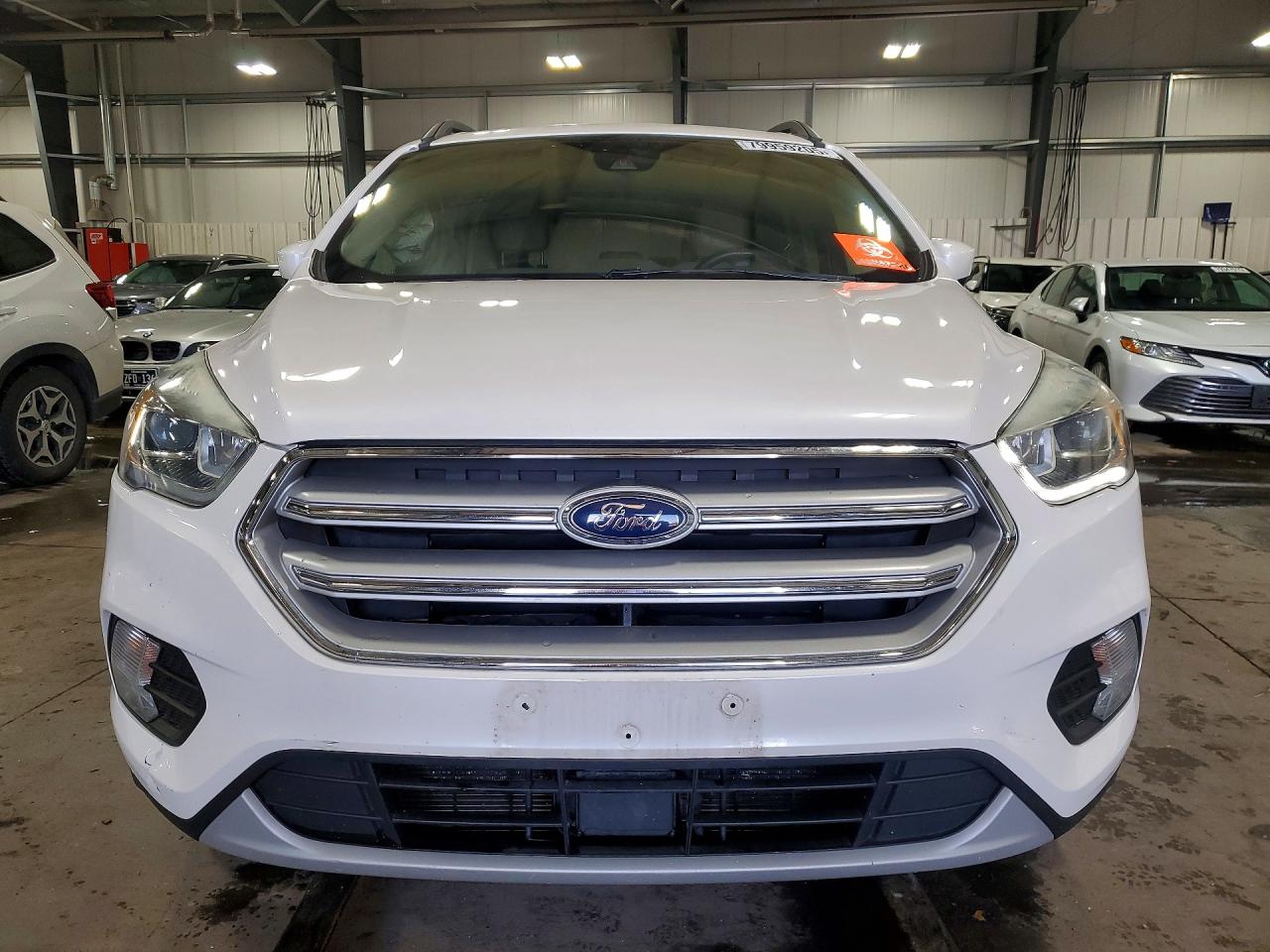 2018 FORD ESCAPE SEL photo 9
