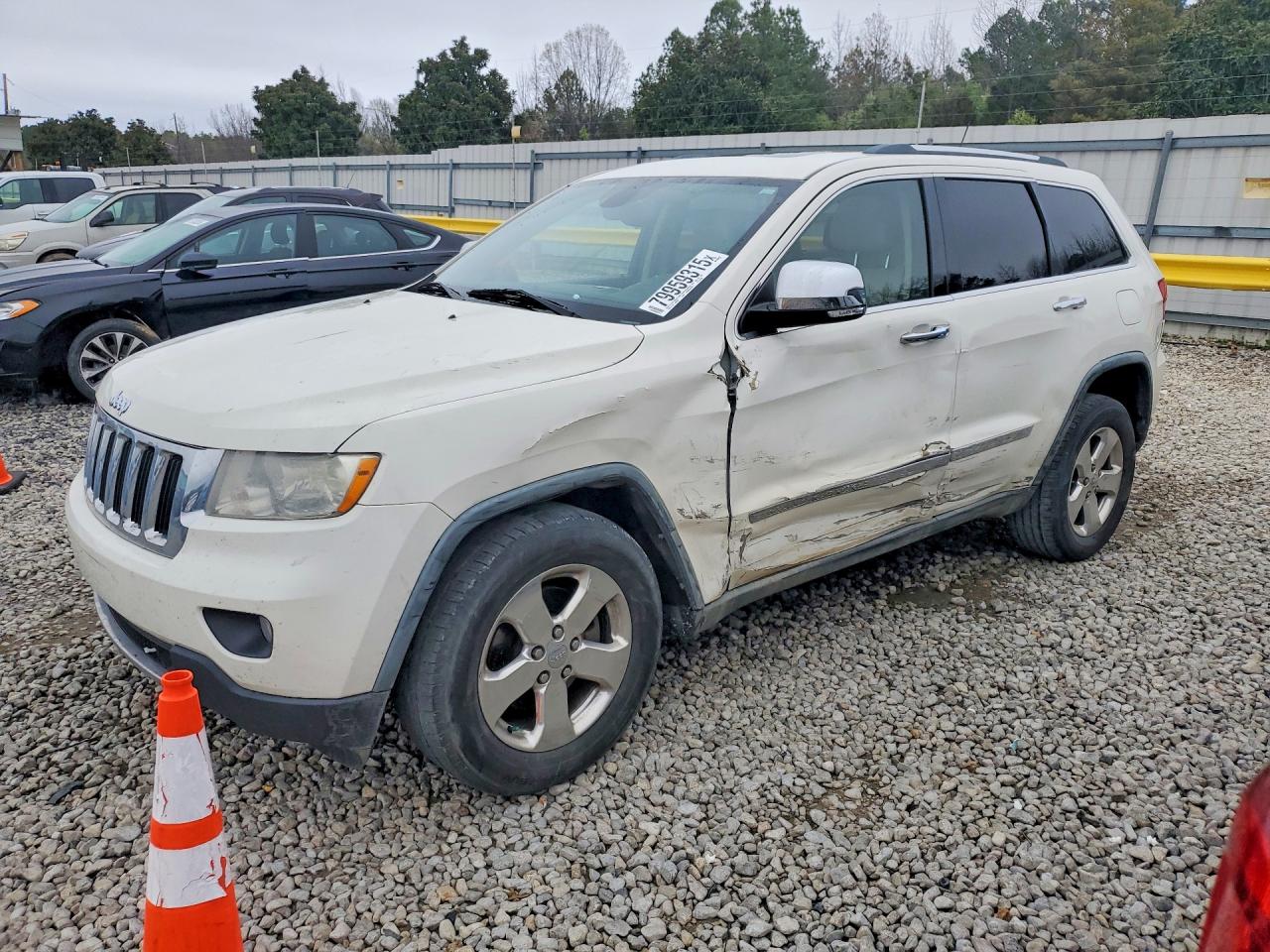2011 JEEP GRAND CHEROKEE