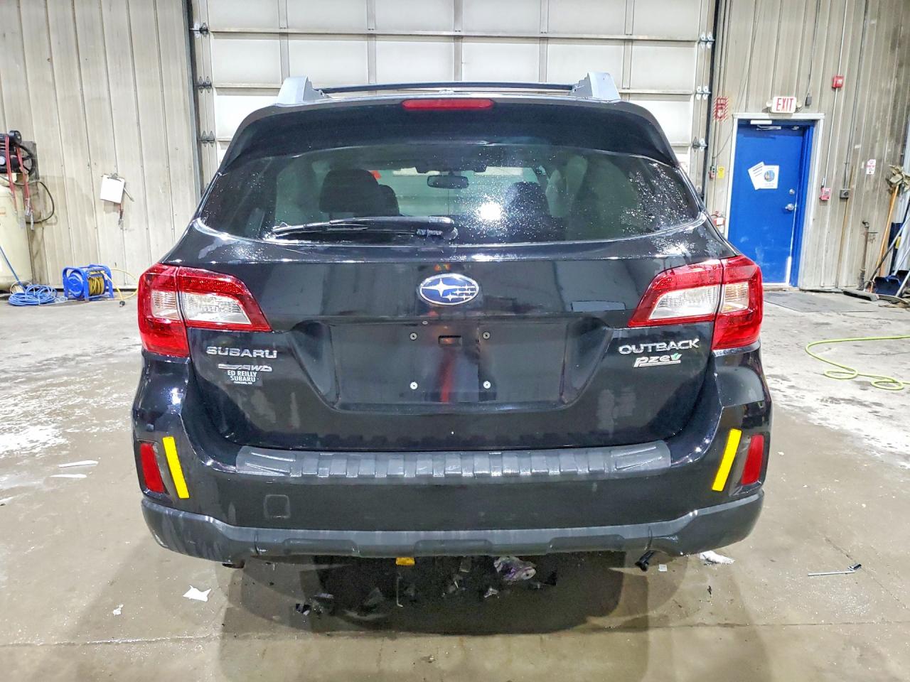 2015 SUBARU OUTBACK 2.5I LIMITED photo 11